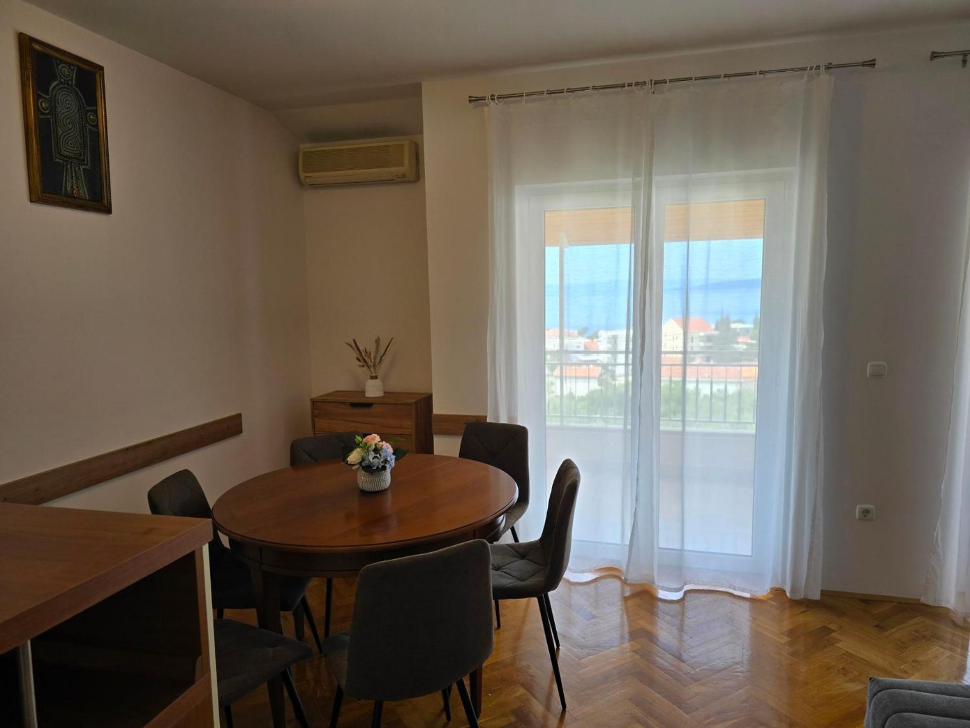 Apartment Huanita Promajna Buitenkant foto